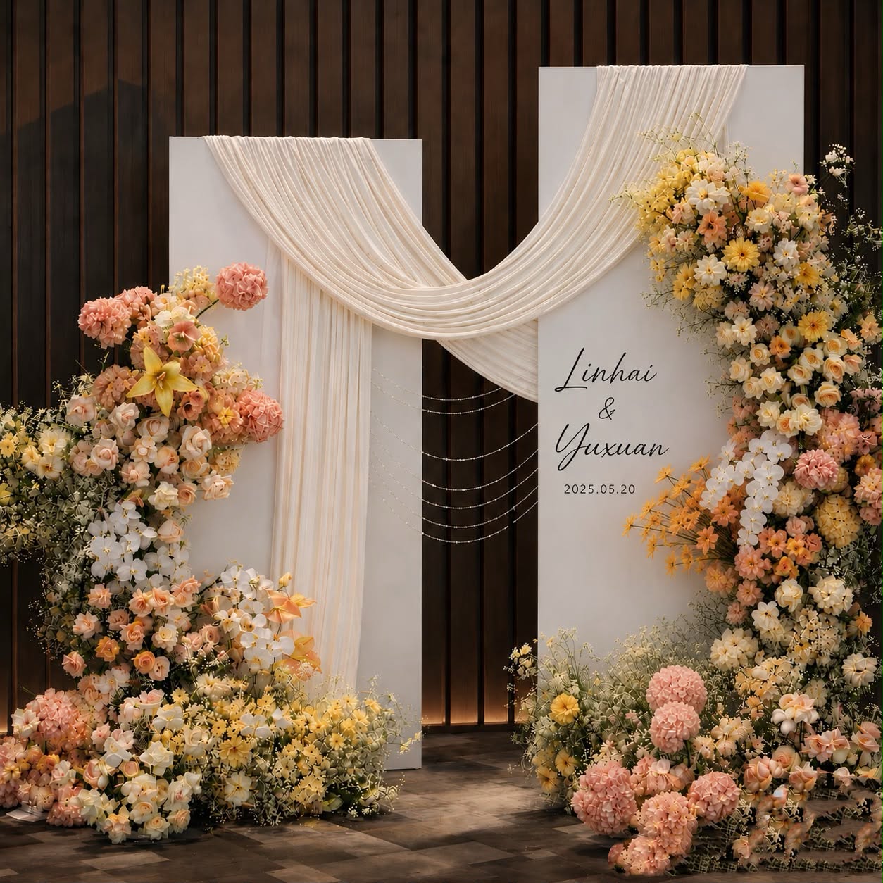 Twin panel backdrop with peach and yellow florals